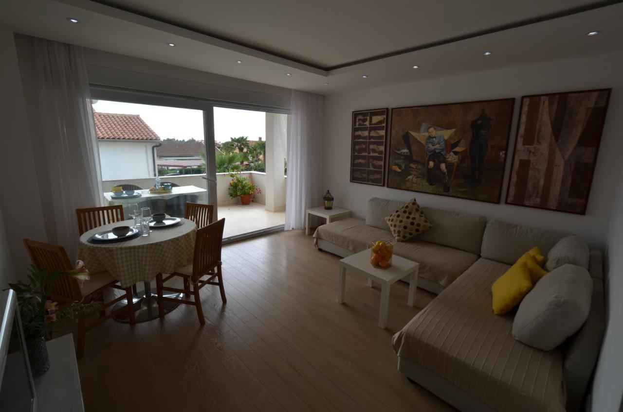 Apartments Karmen Maria Novigrad  Luaran gambar