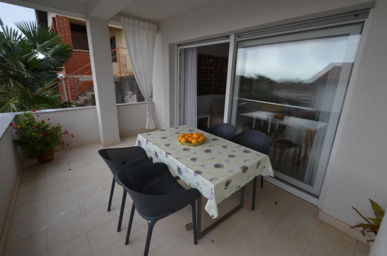Apartments Karmen Maria Novigrad  Luaran gambar